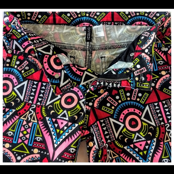 H&M Divided Women's colorful print jeans size 6 - Picture 3 of 6